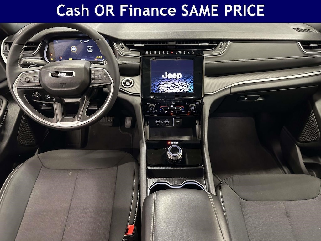 Used 2025 Jeep Grand Cherokee Laredo X Laredo X 4x4