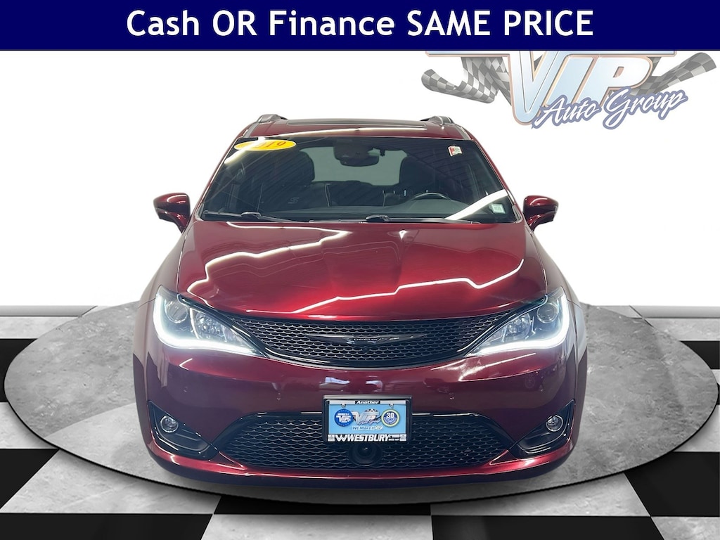 Used 2019 Chrysler Pacifica Limited Limited FWD