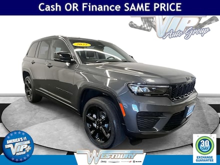 Used 2022 Jeep Grand Cherokee Altitude Altitude 4x4 for sale near Huntington