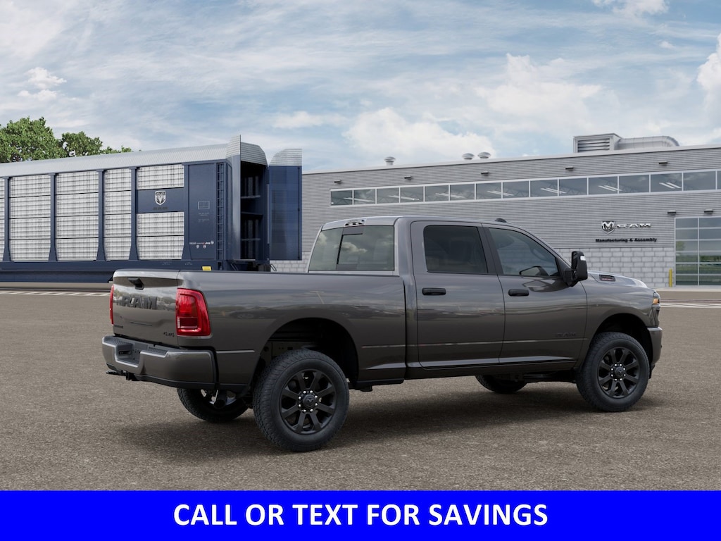 New 2026 Ram 2500 BIG HORN CREW CAB 4X4 6'4 BOX Pickup