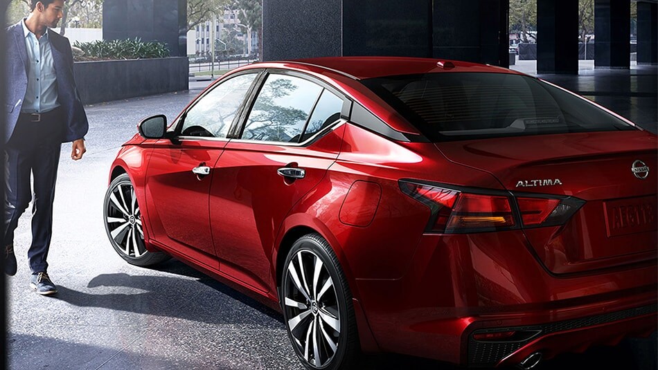 2020 Nissan Altima - Exterior Rear