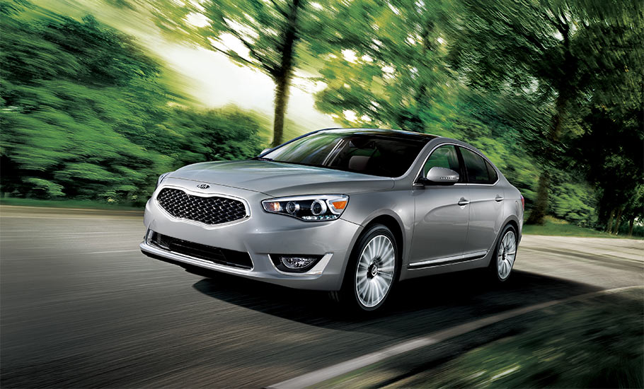 2014 Kia Cadenza Premium Exterior Front