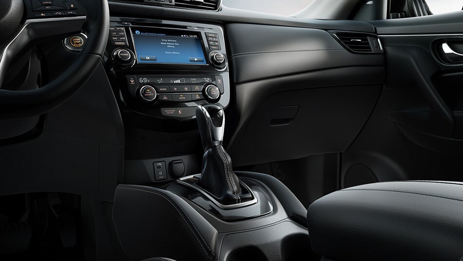 2019 Nissan Rogue - Interior Front
