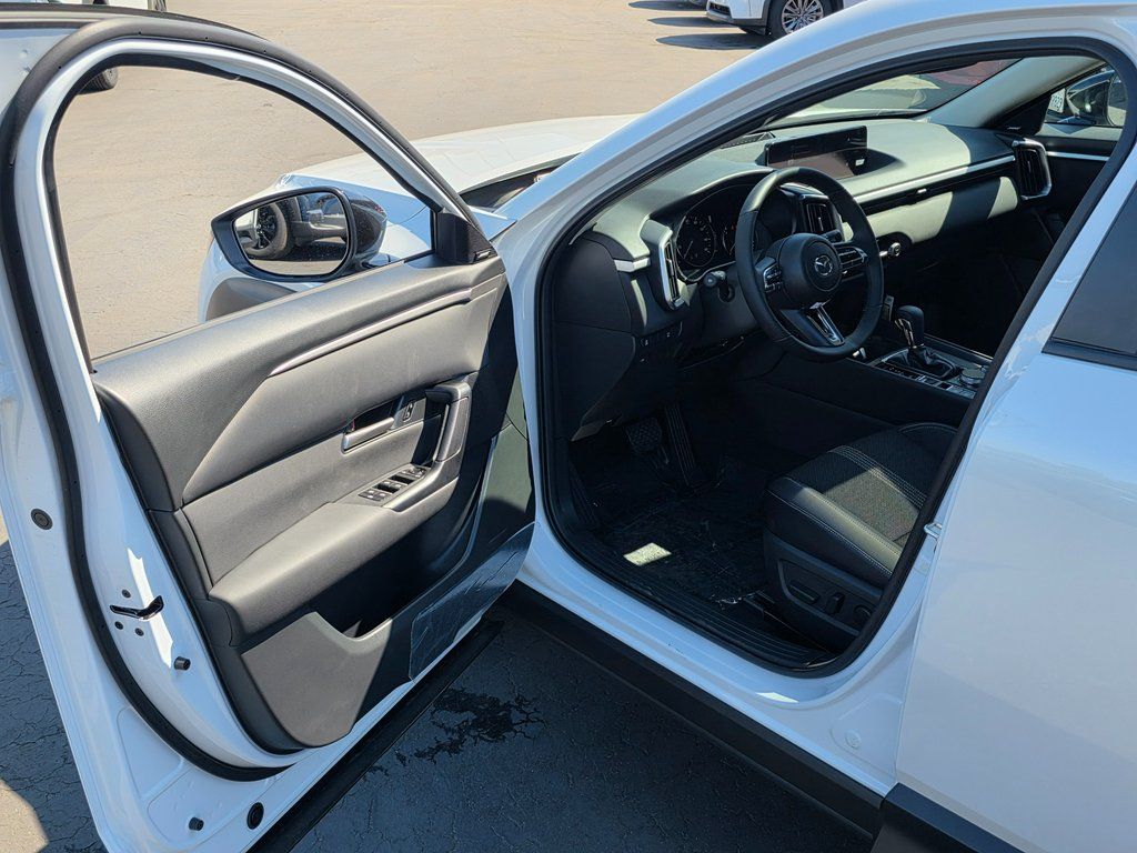 2025 Mazda CX-50 Premium - Photo 39