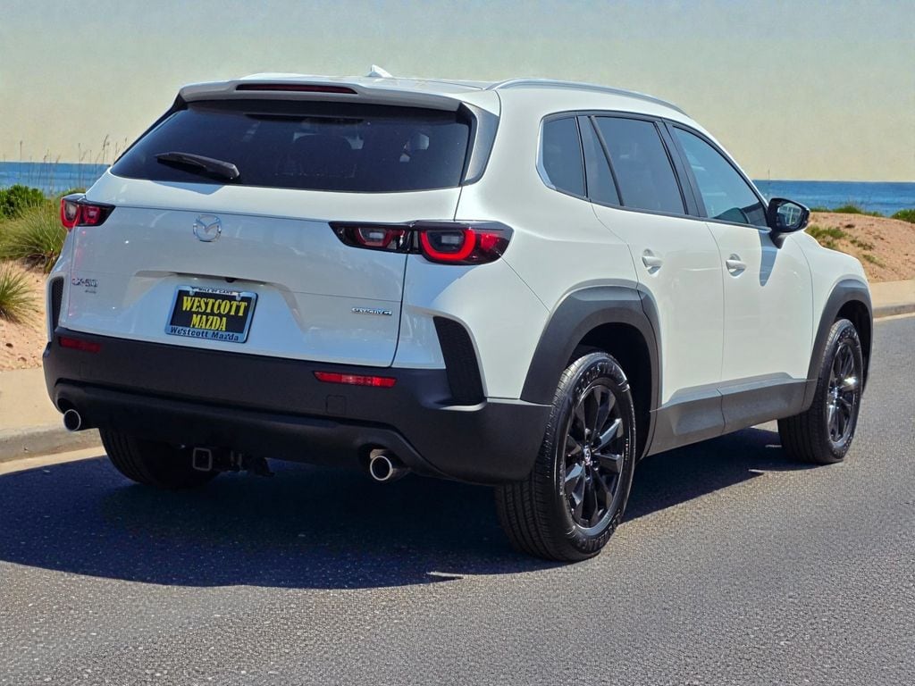 2025 Mazda CX-50 Premium - Photo 7