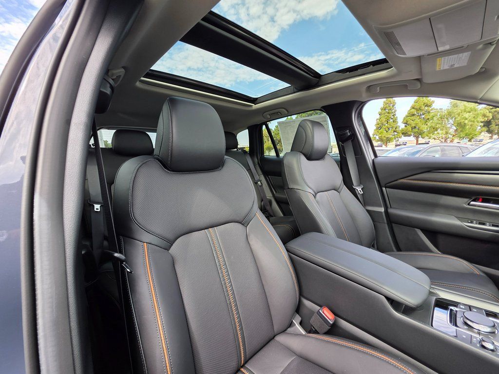 2025 Mazda CX-50 Premium Plus - Photo 11