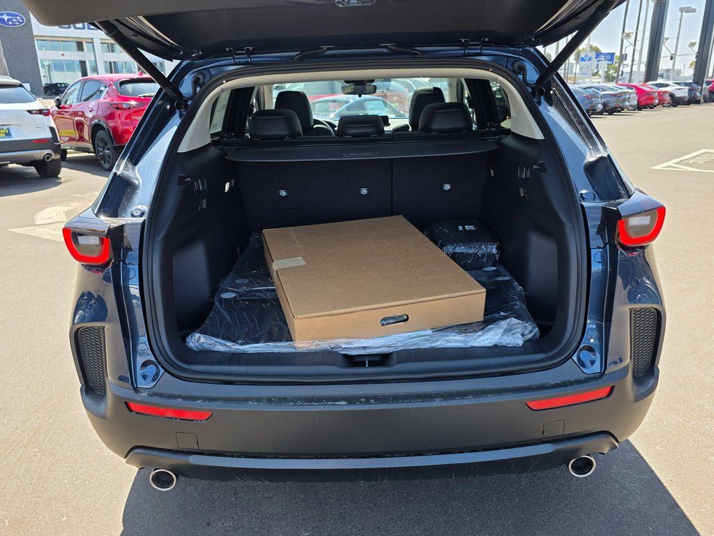 2025 Mazda CX-50 Premium - Photo 12