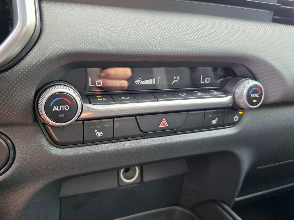 2025 Mazda CX-50 Premium - Photo 28