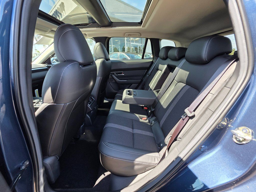 2025 Mazda CX-50 Premium - Photo 17
