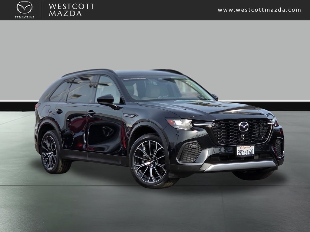 2025 Mazda CX-70 Premium Package's photo