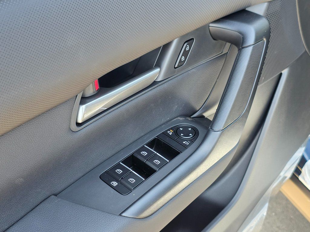 2025 Mazda CX-50 Premium - Photo 22