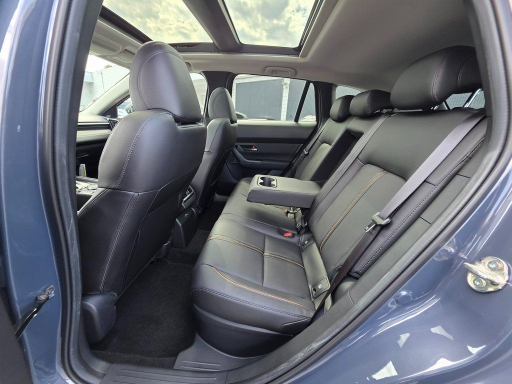 2025 Mazda CX-50 Premium Plus - Photo 17