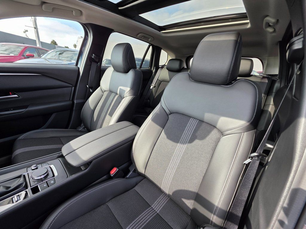 2025 Mazda CX-50 Premium - Photo 15