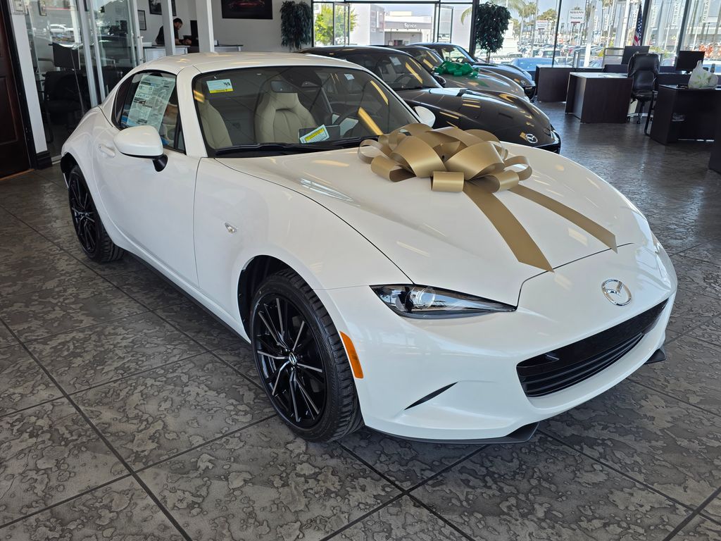 2026 Mazda MX-5 Miata GT RF 6AT's photo