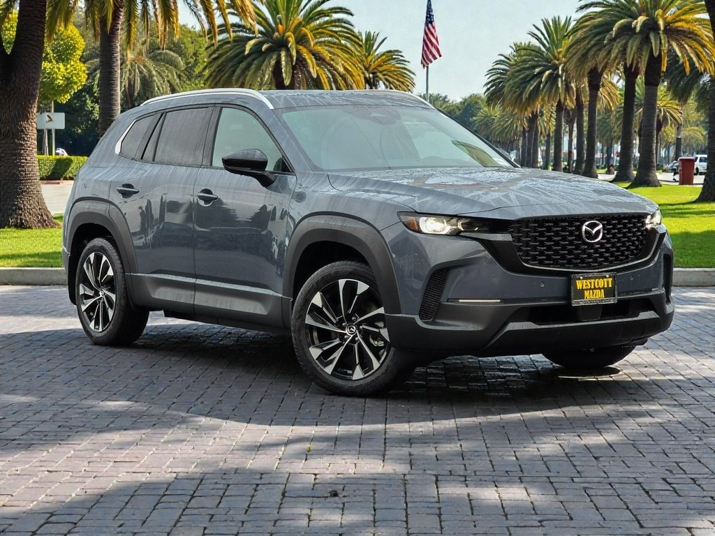 2026 Mazda CX-50 Premium Plus's photo