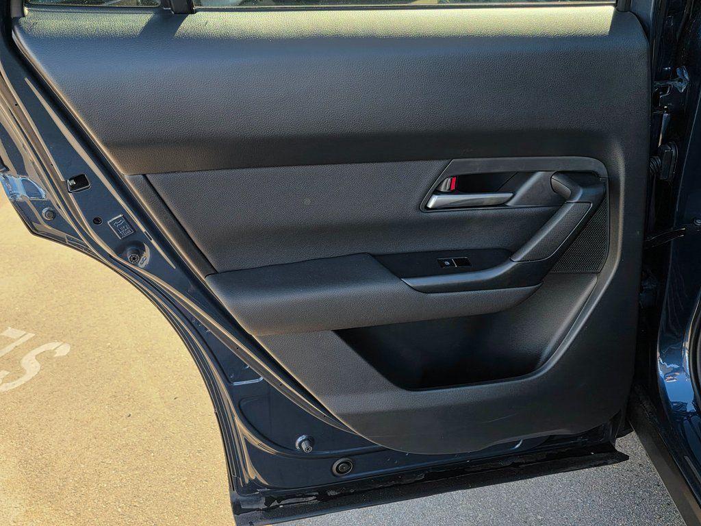 2025 Mazda CX-50 Premium - Photo 22