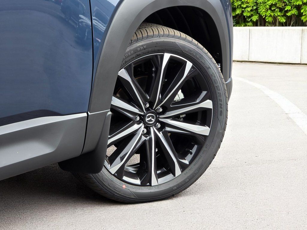 2025 Mazda CX-50 Premium Plus - Photo 8