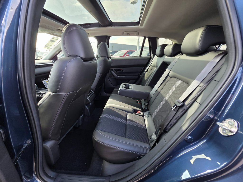 2025 Mazda CX-50 Premium - Photo 17