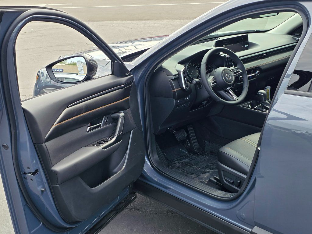 2025 Mazda CX-50 Premium Plus - Photo 38