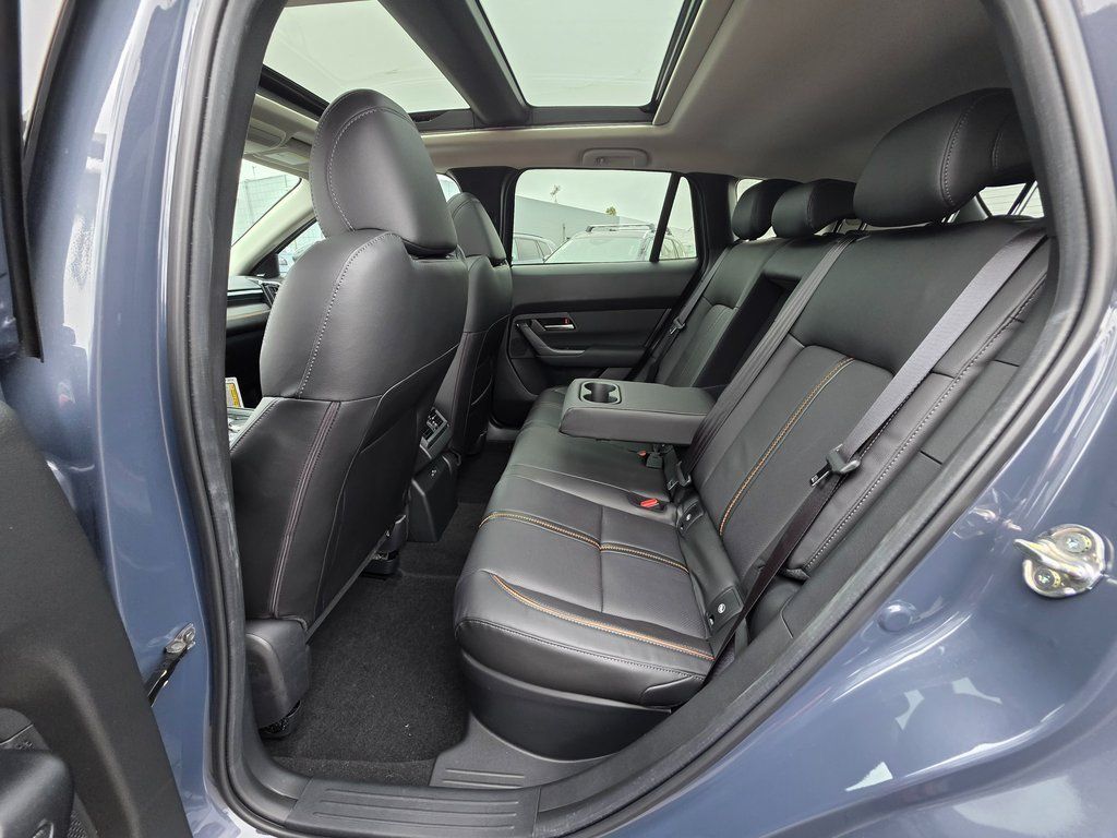 2025 Mazda CX-50 Premium Plus - Photo 17