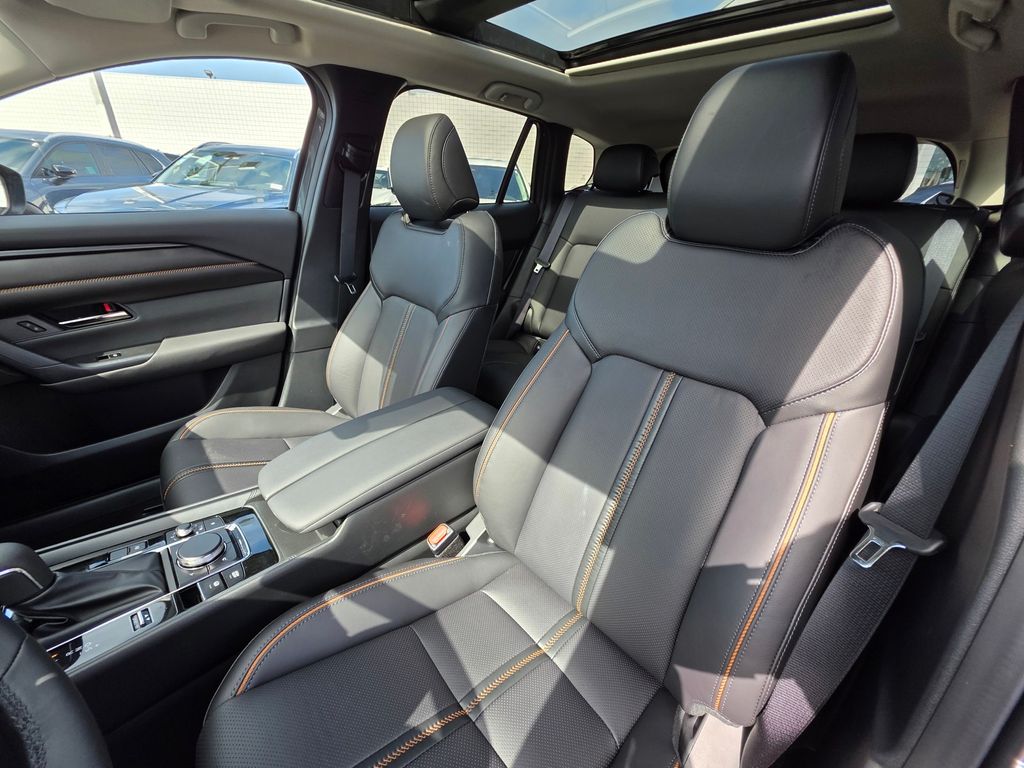 2025 Mazda CX-50 Premium Plus - Photo 16