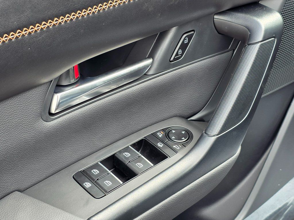 2025 Mazda CX-50 Premium Plus - Photo 23