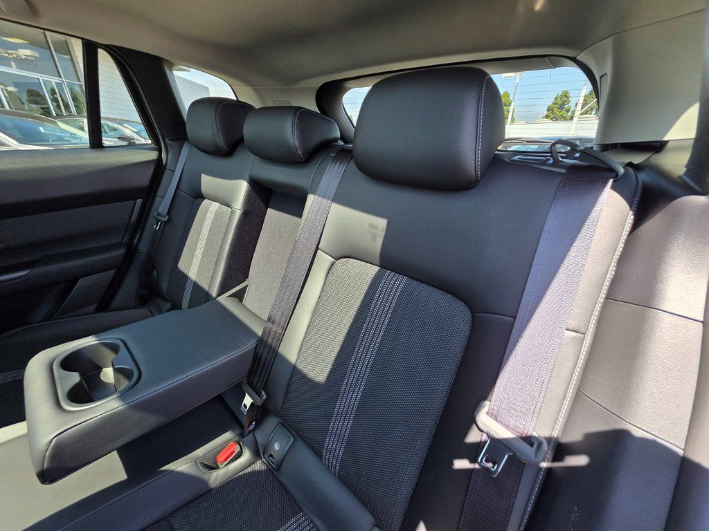 2025 Mazda CX-50 Premium - Photo 18