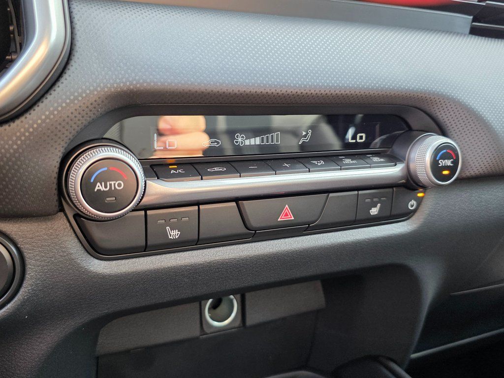 2025 Mazda CX-50 Premium - Photo 30