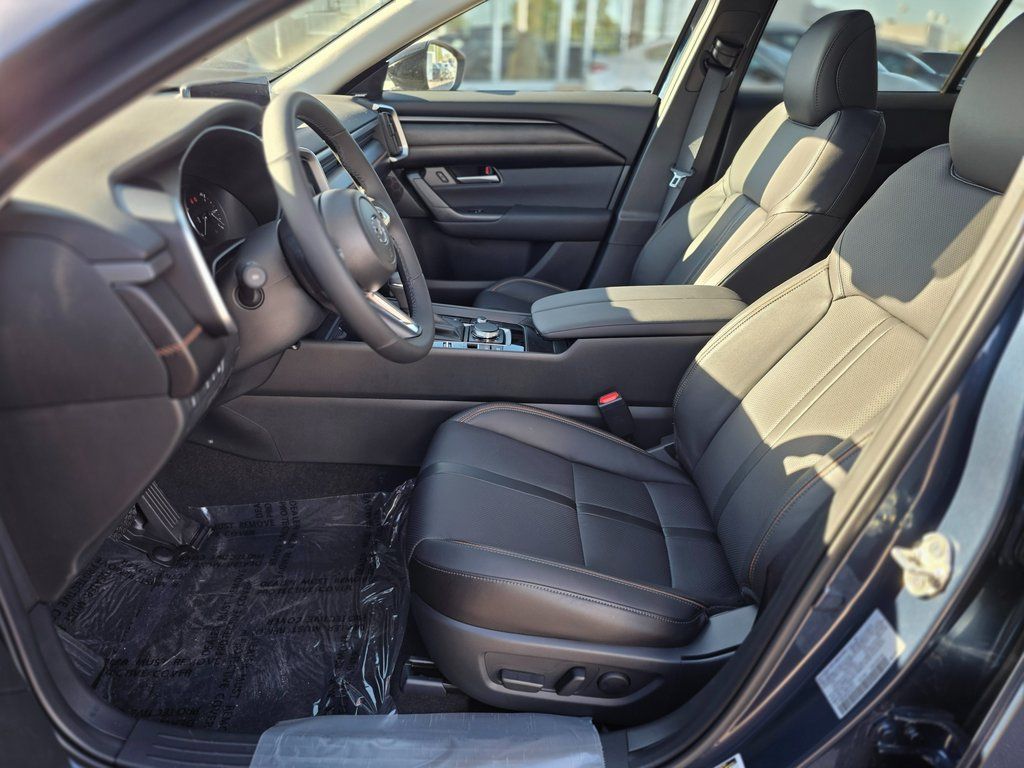 2026 Mazda CX-50 Premium - Photo 13