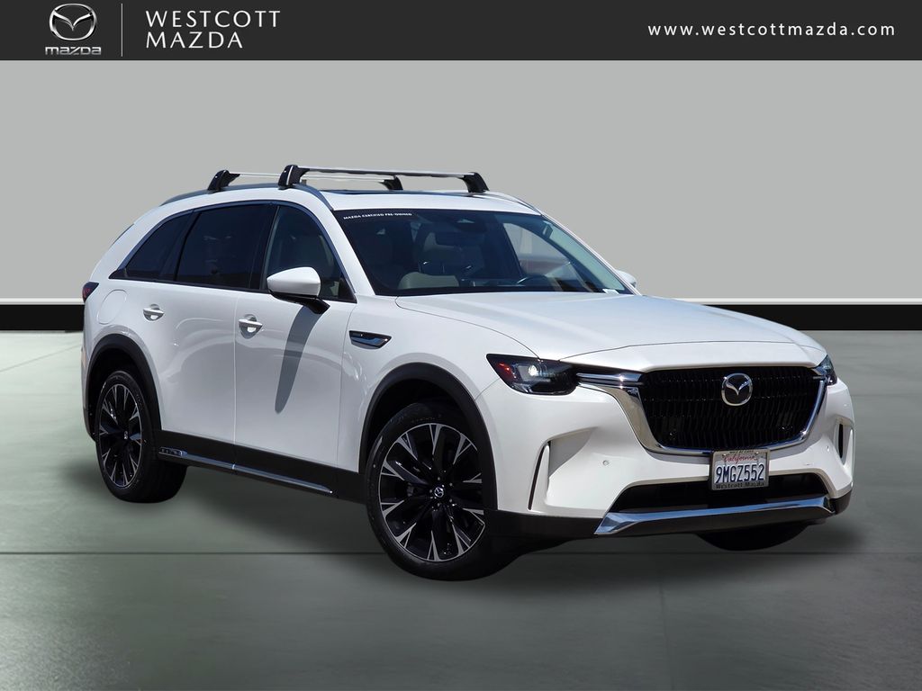 2024 Mazda CX-90 PHEV Premium Package's photo