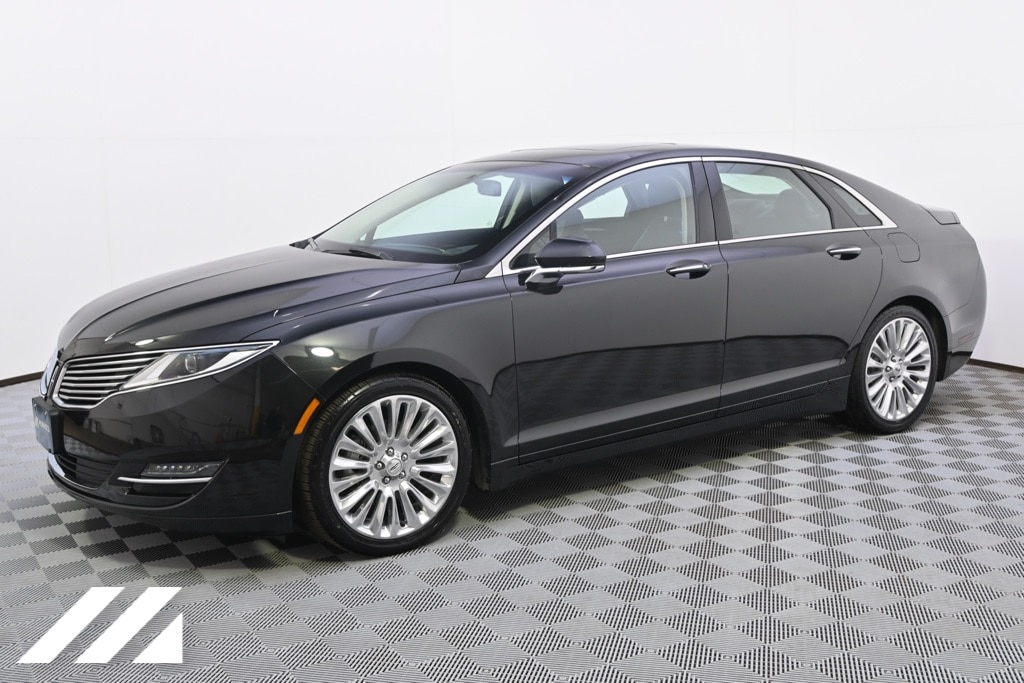 Used 2015 Lincoln MKZ  with VIN 3LN6L2JK9FR608150 for sale in Saint Louis Park, Minnesota