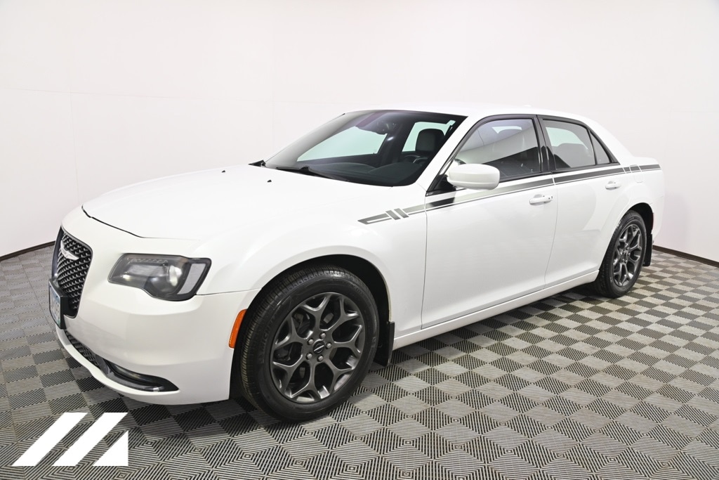 Used 2016 Chrysler 300 S with VIN 2C3CCAGG8GH152440 for sale in Saint Louis Park, Minnesota