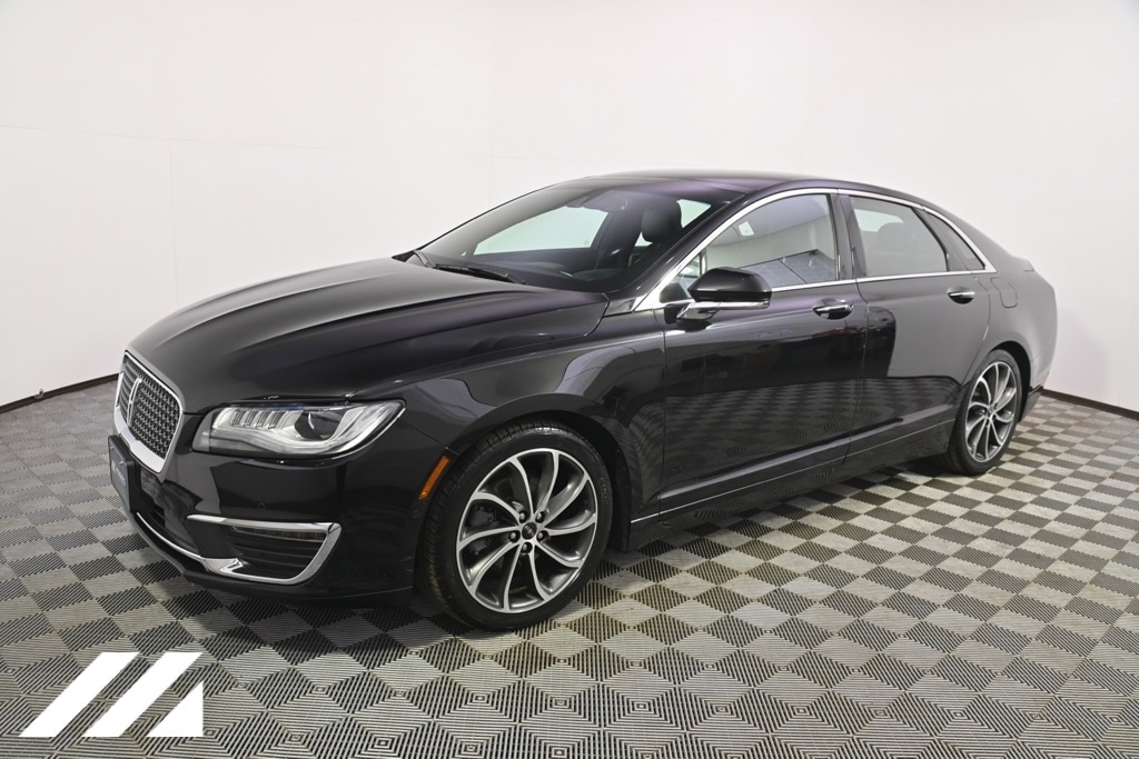 Used 2018 Lincoln MKZ Reserve with VIN 3LN6L5F95JR607285 for sale in Saint Louis Park, Minnesota