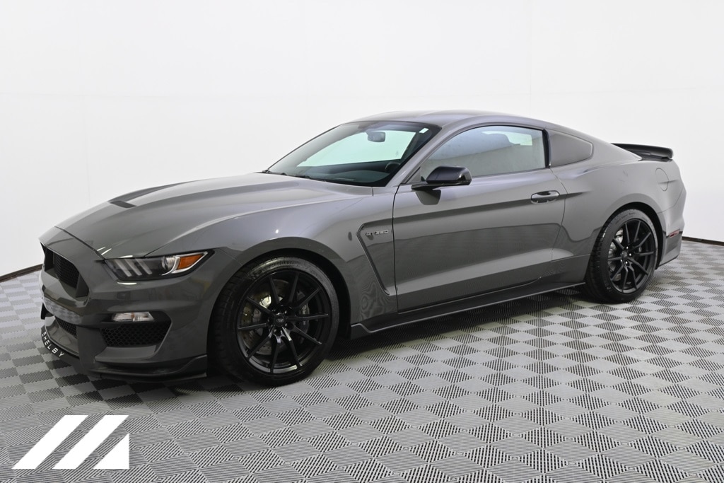Used 2018 Ford Mustang Shelby GT350 with VIN 1FA6P8JZ2J5500527 for sale in Saint Louis Park, Minnesota
