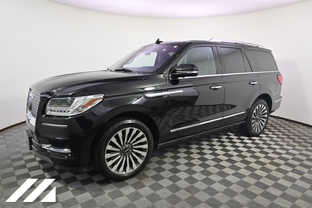 Used 2019 Lincoln Navigator Reserve with VIN 5LMJJ2LT1KEL26326 for sale in Saint Louis Park, Minnesota