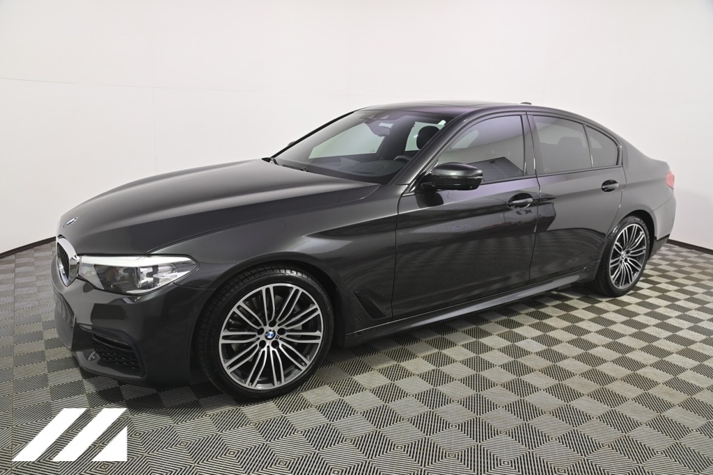 Used 2019 BMW 5 Series 540i with VIN WBAJE7C53KWW44692 for sale in Saint Louis Park, Minnesota