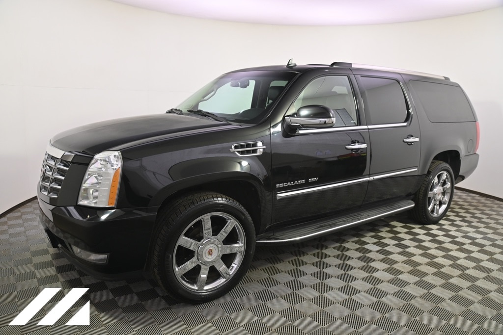 Used 2014 Cadillac Escalade ESV Luxury with VIN 1GYS4HEF9ER231291 for sale in Saint Louis Park, Minnesota