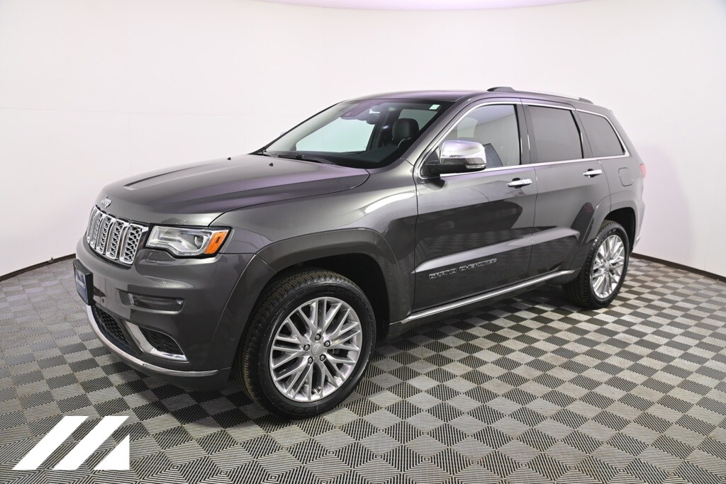 Used 2017 Jeep Grand Cherokee Summit with VIN 1C4RJFJG5HC845178 for sale in Saint Louis Park, Minnesota
