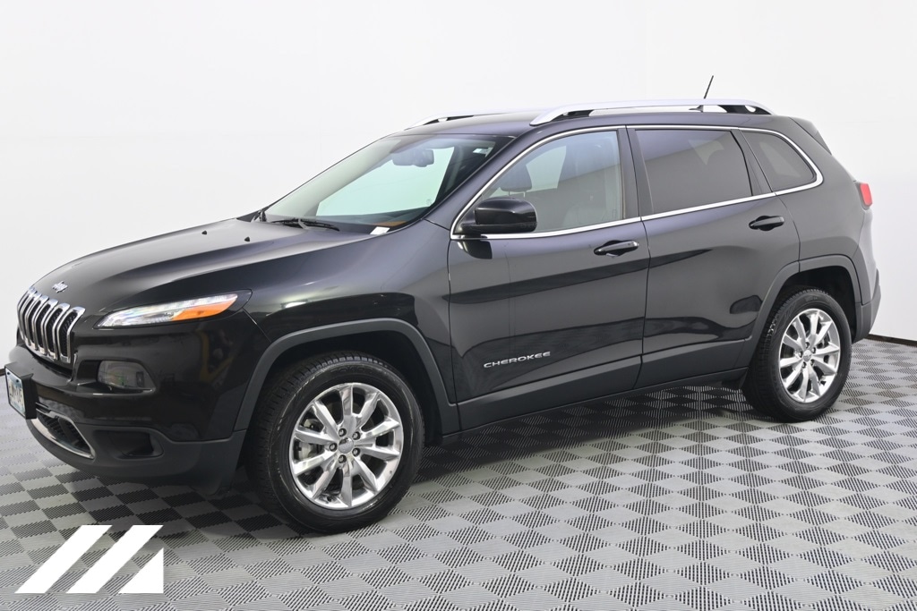 Used 2015 Jeep Cherokee Limited with VIN 1C4PJMDB8FW718061 for sale in Saint Louis Park, Minnesota