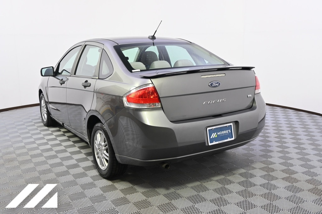 Used 2010 Ford Focus SE with VIN 1FAHP3FN3AW239792 for sale in Saint Louis Park, Minnesota