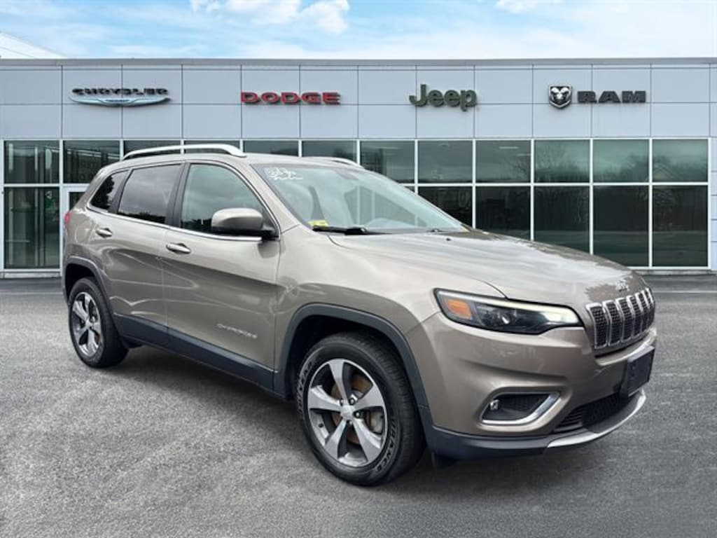 Used 2019 Jeep Cherokee Limited Sport Utility