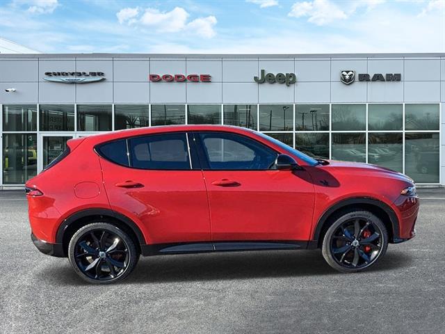 Used 2024 Dodge Hornet R/T Plus with VIN ZACPDFDW1R3A25363 for sale in Westerly, RI