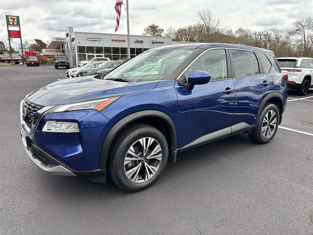 2023 Nissan Rogue SV - Photo 14