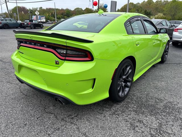 2023 Dodge Charger Scat Pack photo 3