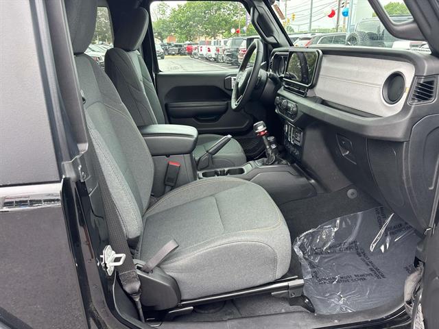 2024 Jeep Wrangler 2-Door Sport S - Photo 15
