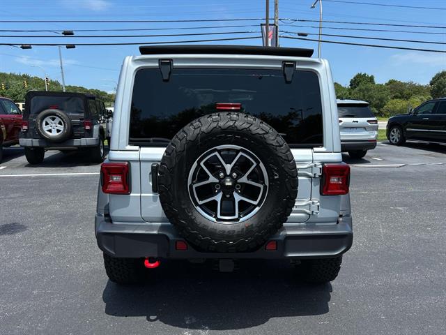 2024 Jeep Wrangler Rubicon Sport photo 2