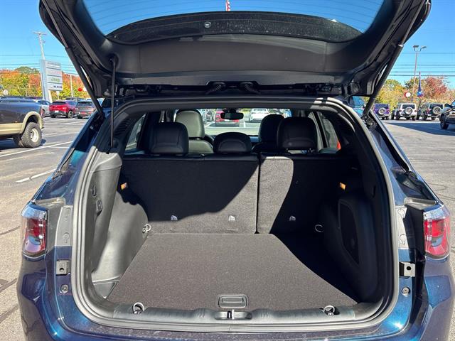 New 2026 Jeep Compass LIMITED ALTITUDE 4X4 Sport Utility