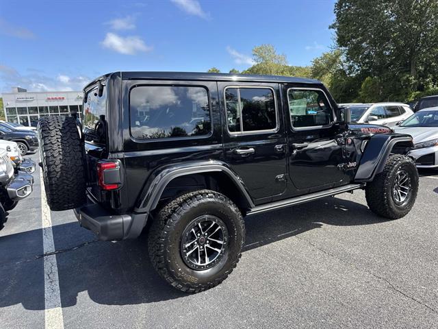 2025 Jeep Wrangler Unlimited Rubicon X photo 3