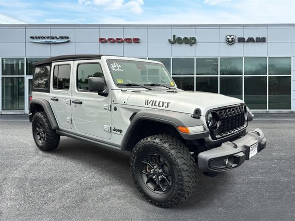 Used 2024 Jeep Wrangler Willys Sport Utility