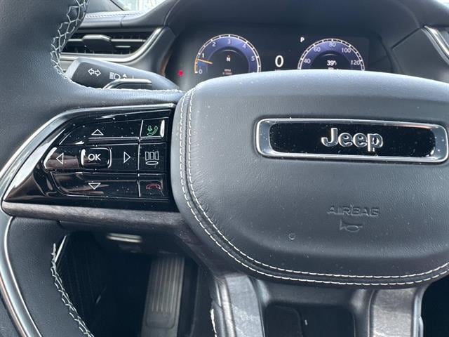 2025 Jeep Grand Cherokee Overland - Photo 23